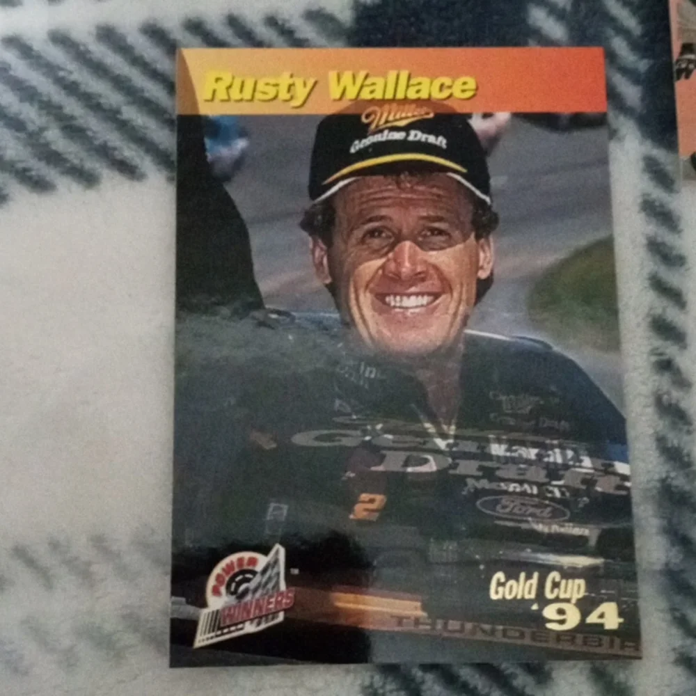 Trading Cards - Picture 7 of 7